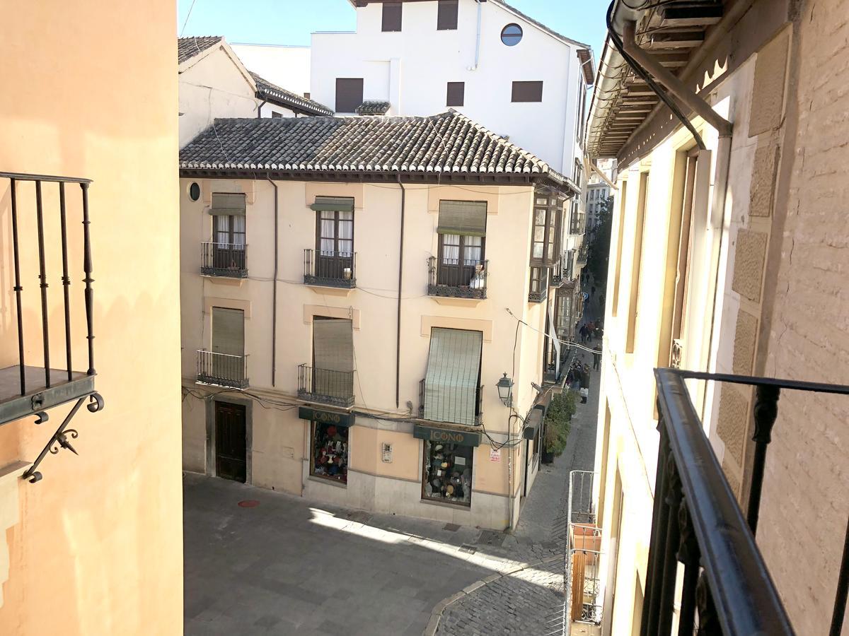 Hotel Mercader De Sedas Гранада Экстерьер фото